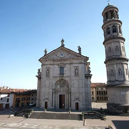 La Corte Di Aurius *